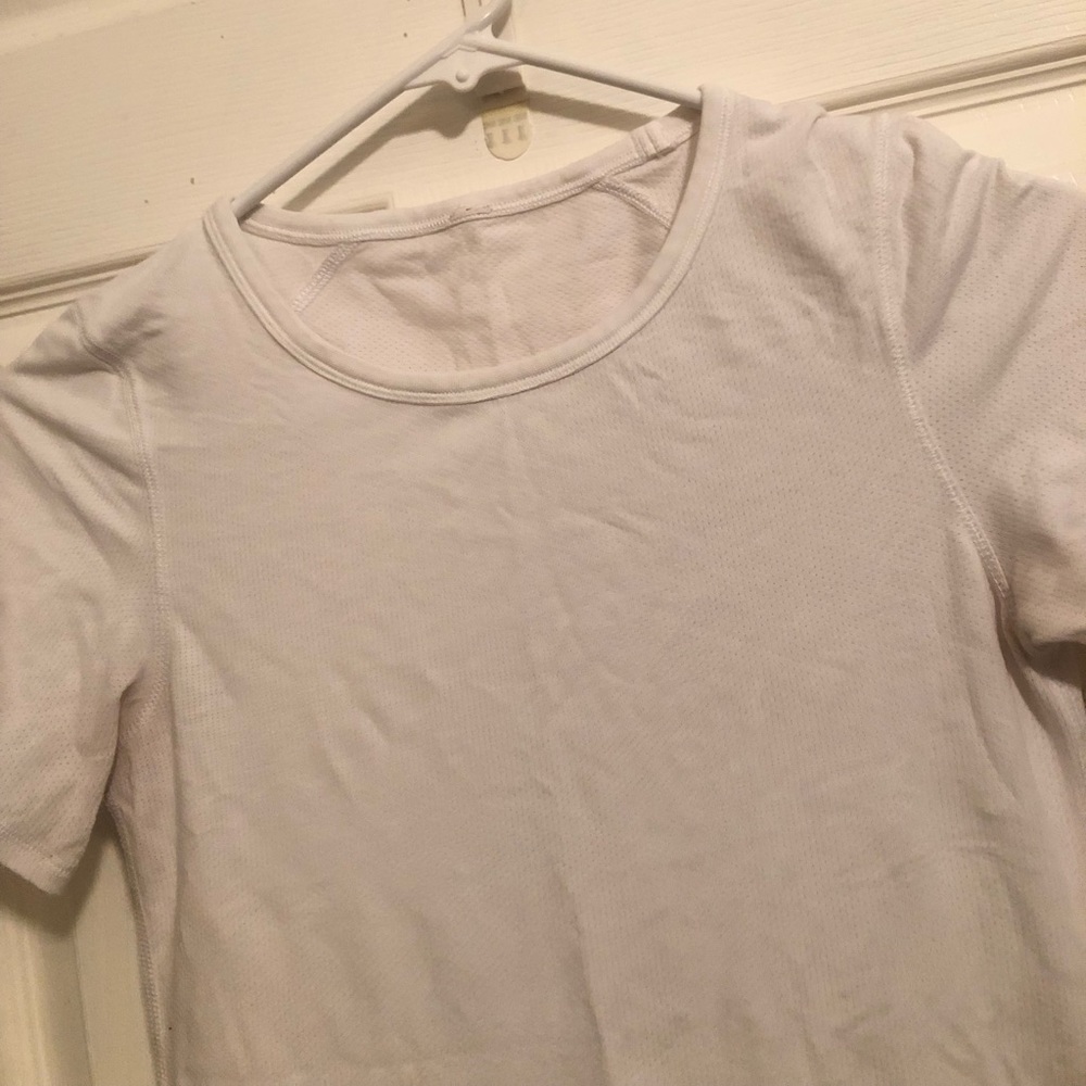 LULULEMON Fitted Workout Shirt White